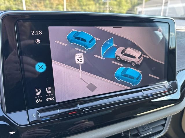 New 2026 Volkswagen Atlas SEL Premium R-Line image 24