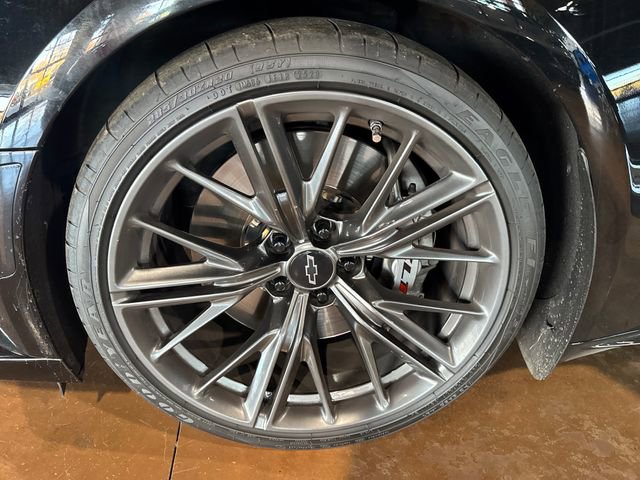 Used 2021 Chevrolet Camaro ZL1 image 14