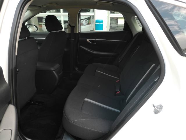 Used 2024 Hyundai Sonata SEL FWD image 19