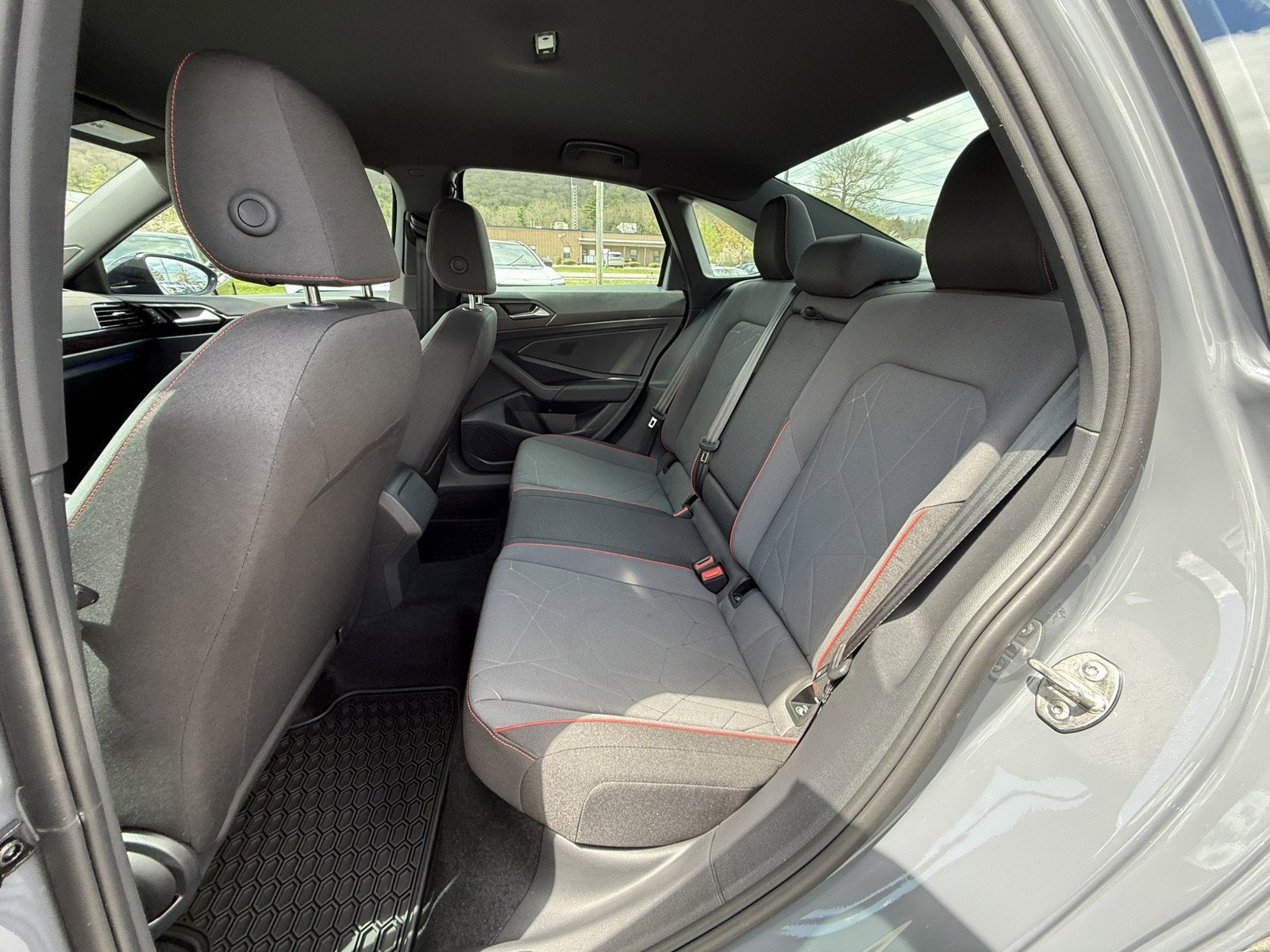 Used 2024 Volkswagen Jetta GLI 40th Anniversary Edition FWD image 21