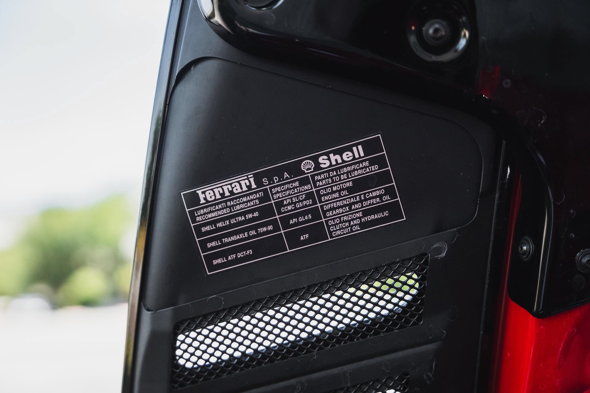 Used 2021 Ferrari F8 Tributo RWD image 43