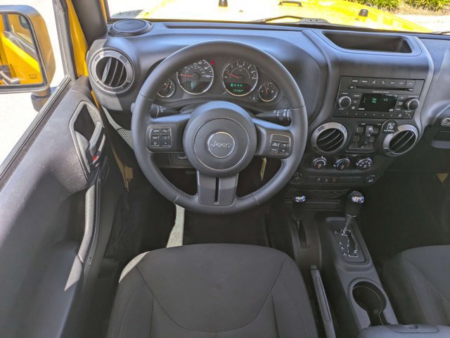 Used 2015 Jeep Wrangler Unlimited Sport w/ Quick Order Package 24S AWD/4WD image 15