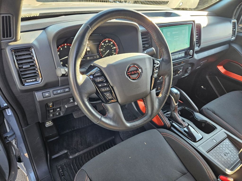 Used 2023 Nissan Frontier PRO-4X w/ Pro Convenience Package image 13