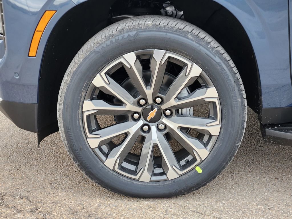 New 2026 Chevrolet Tahoe High Country w/ Sun And Tow Package image 7