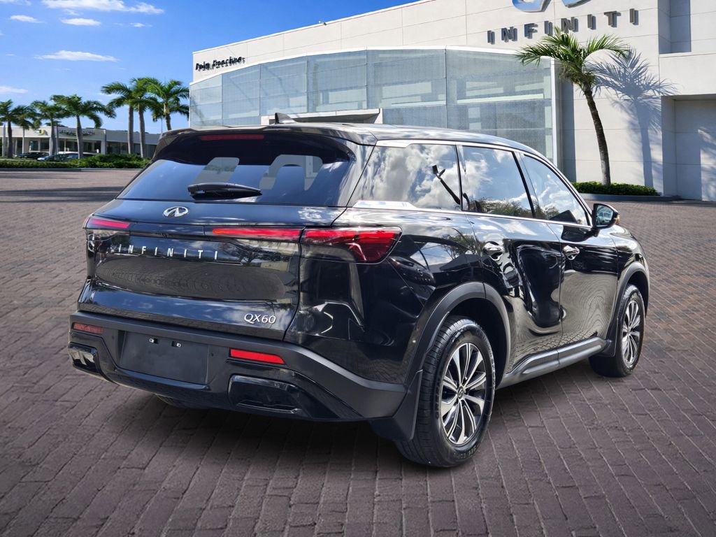 Certified 2023 INFINITI QX60 Pure image 7