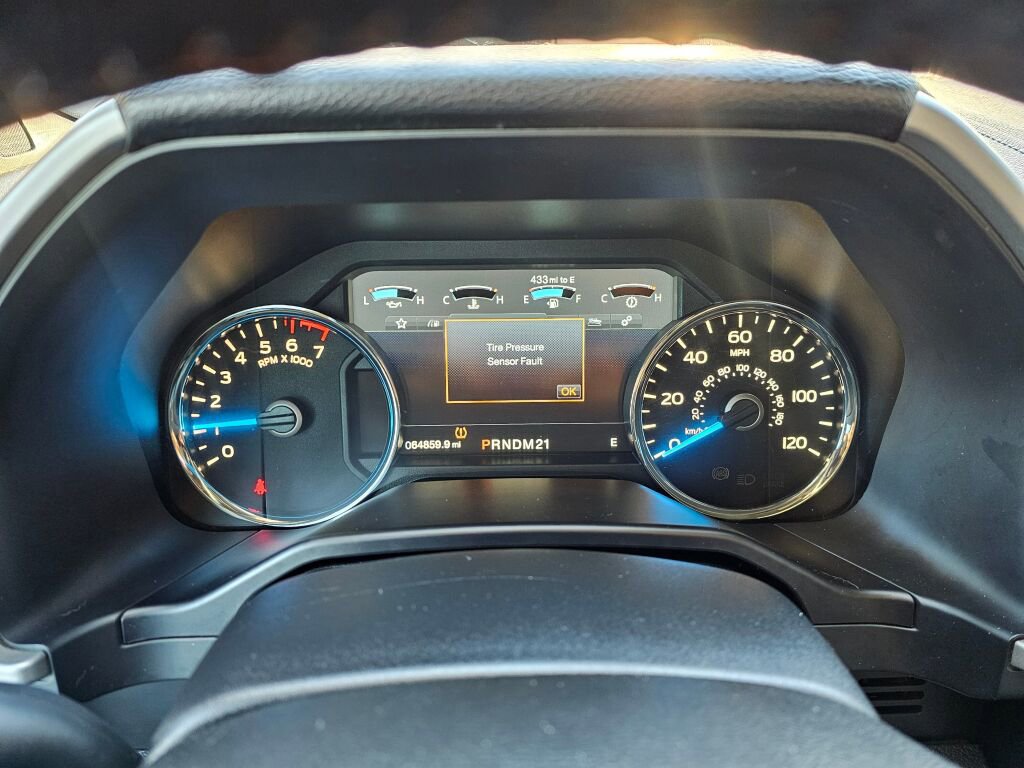 Used 2016 Ford F150 Lariat w/ Equipment Group 502A Luxury image 24