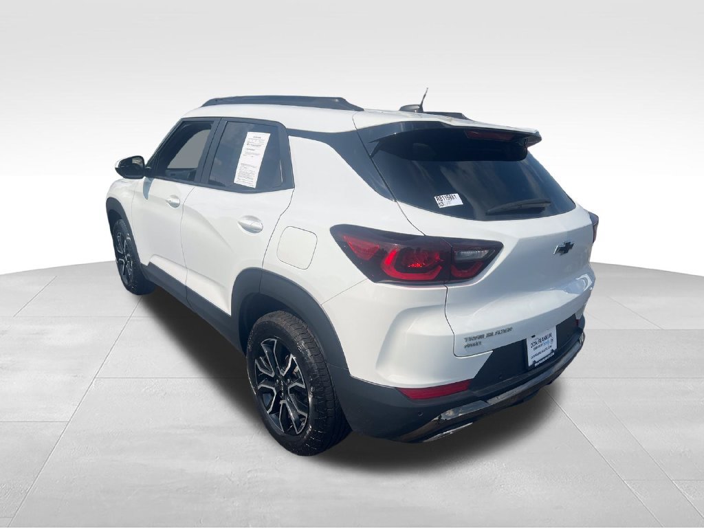 Used 2024 Chevrolet TrailBlazer ACTIV w/ Convenience Package AWD/4WD image 3