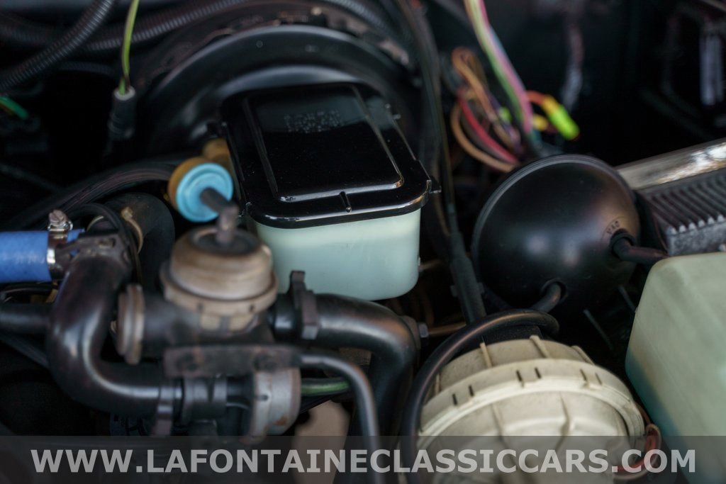 Used 1991 Jeep Grand Wagoneer image 55