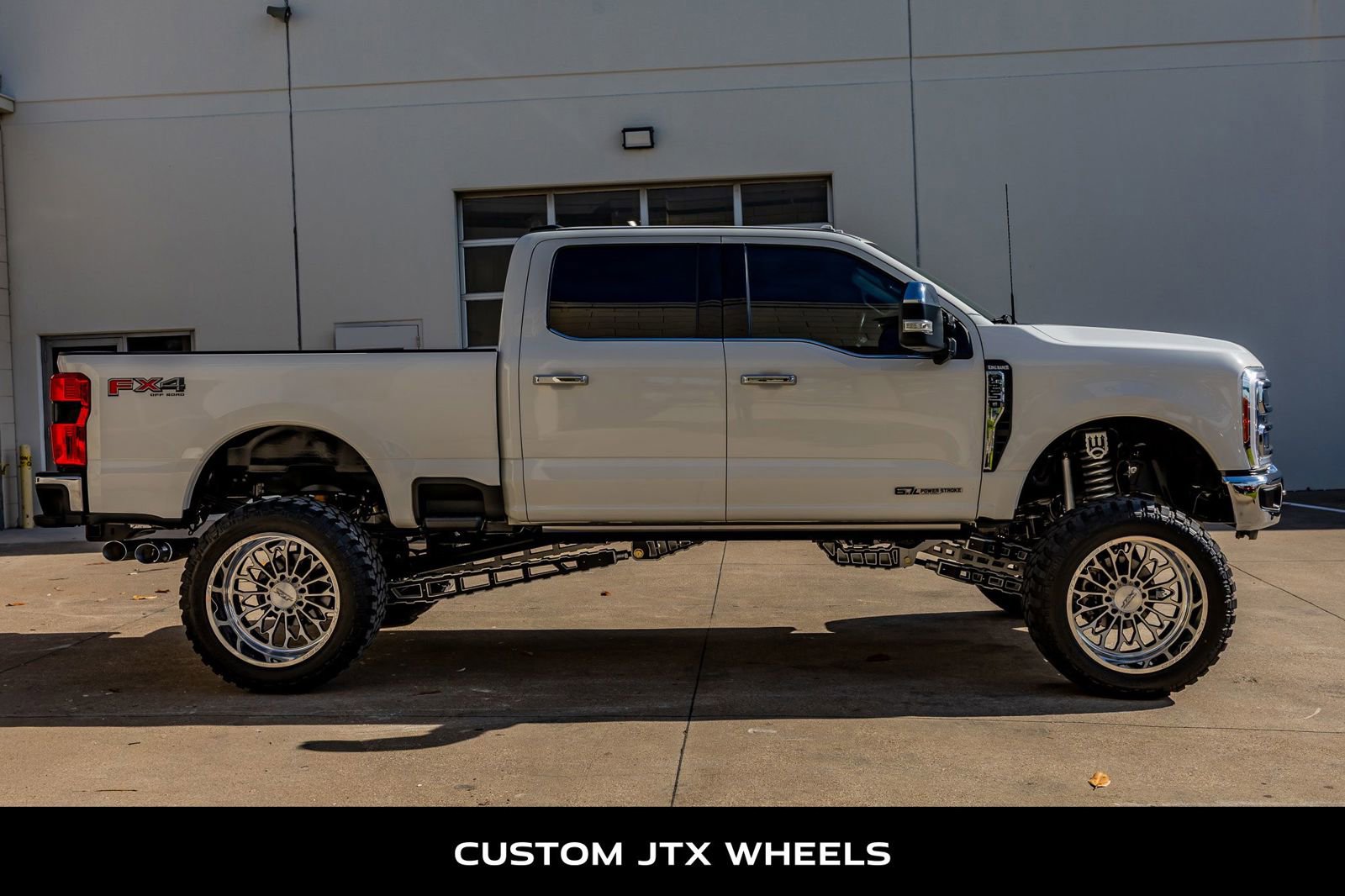 Used 2023 Ford F250 King Ranch w/ Chrome Package image 10