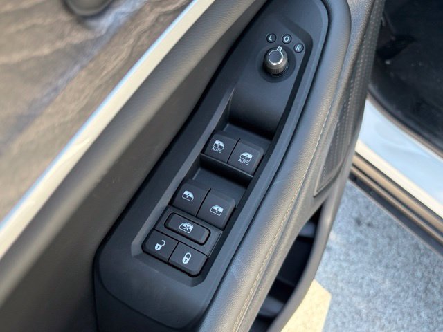 New 2026 Jeep Grand Cherokee Limited AWD/4WD image 12