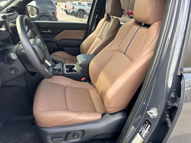 Used 2025 Toyota 4Runner TRD Sport Premium image 26