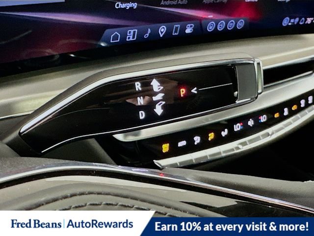 New 2026 Cadillac Lyriq V image 12