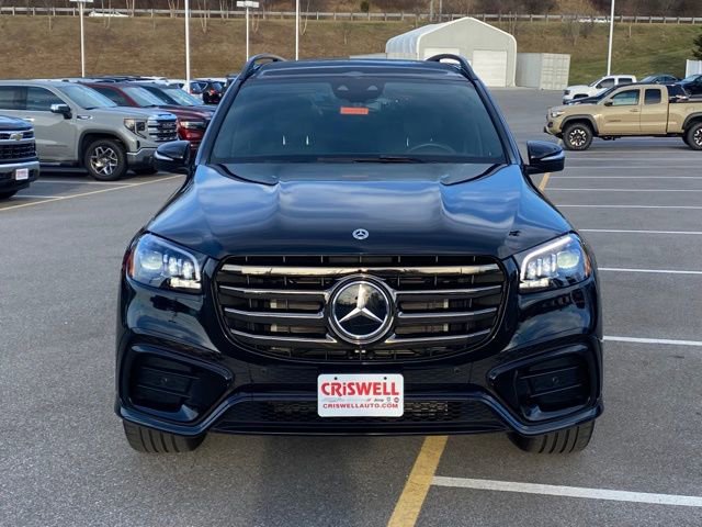 Used 2025 Mercedes-Benz GLS 580 4MATIC image 8