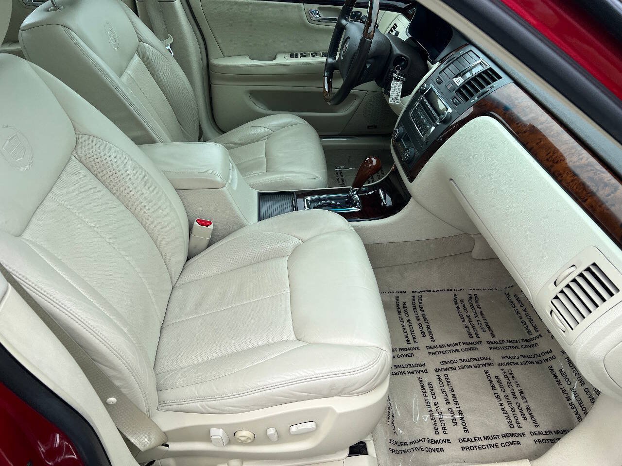 Used 2009 Cadillac DTS FWD image 29