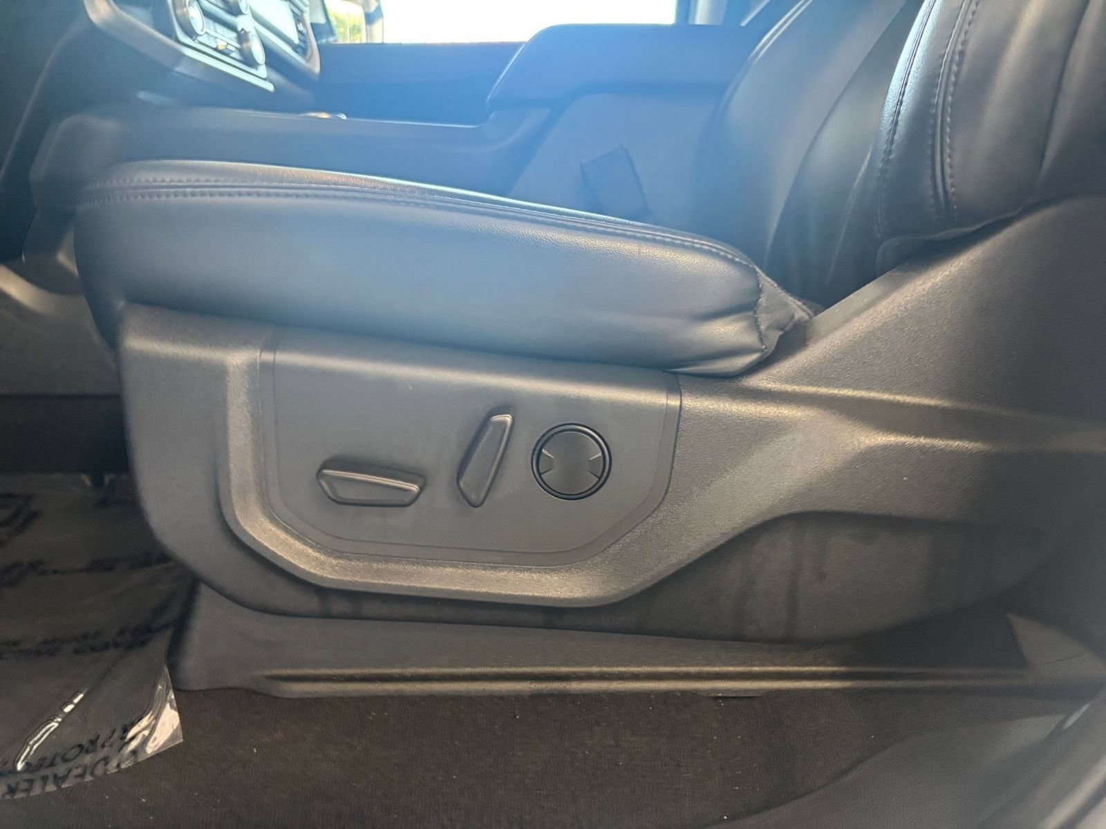 Used 2023 Ford Expedition XLT RWD image 22