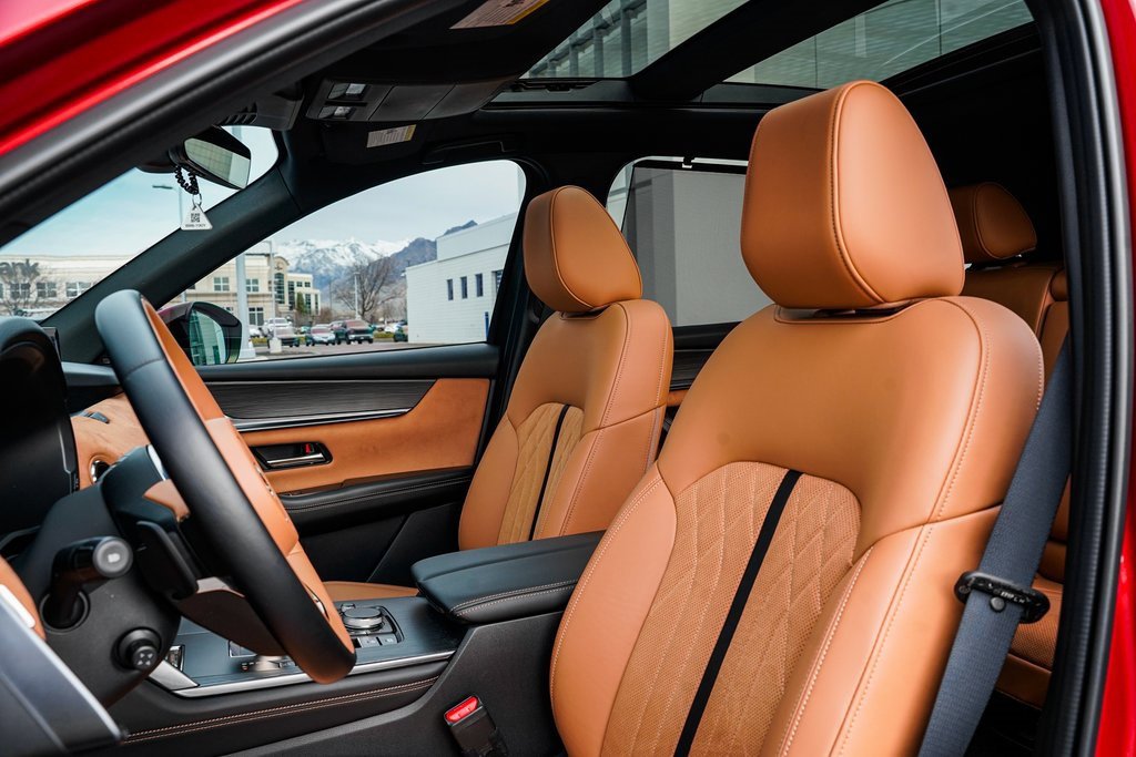 Used 2025 MAZDA CX-70 3.3 Turbo S w/ Premium Plus image 16