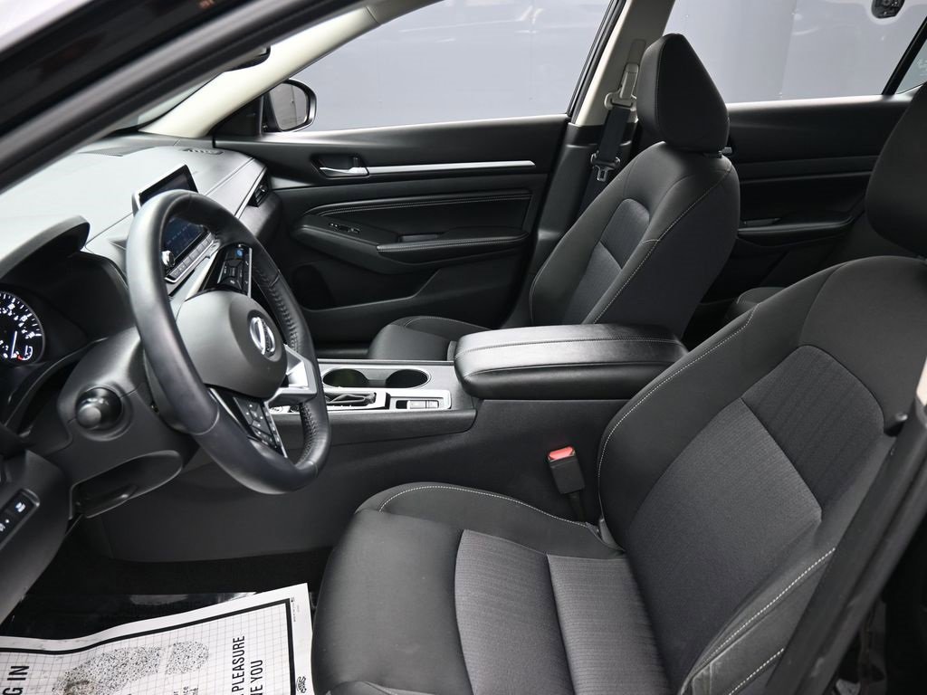 Used 2019 Nissan Altima 2.5 SV image 10