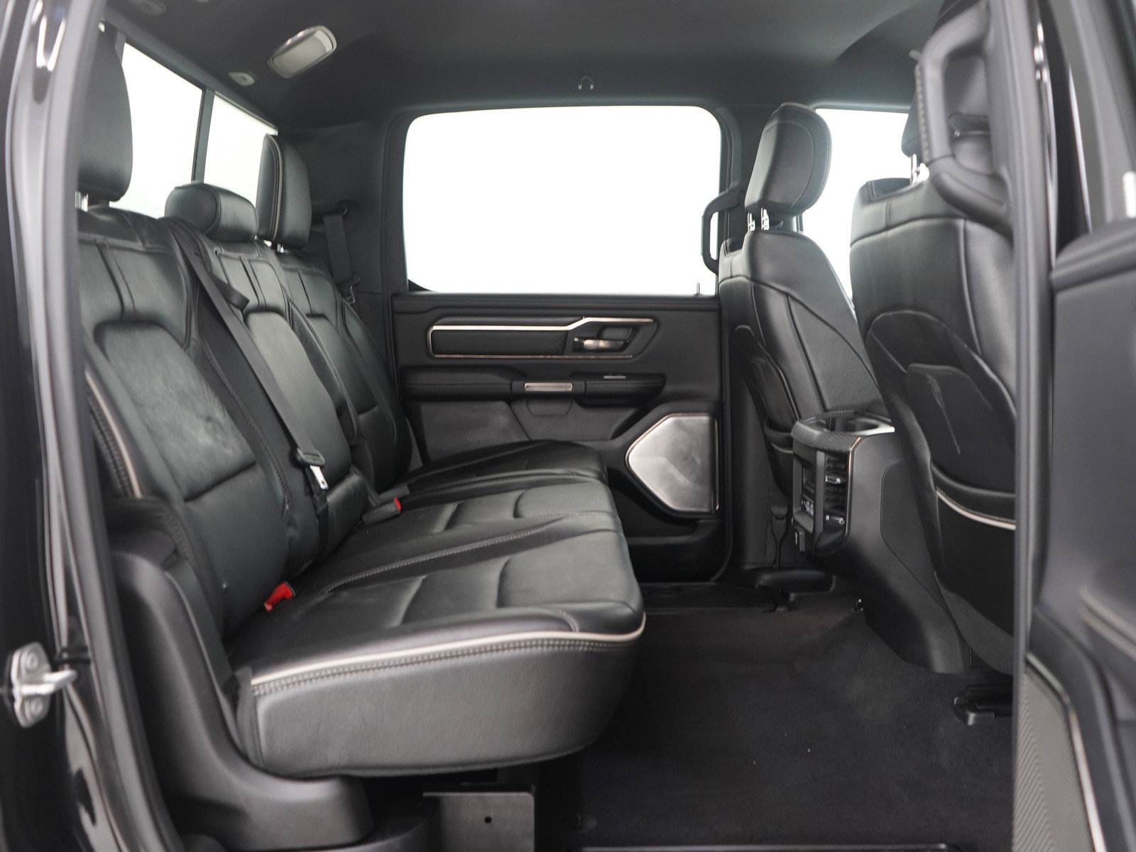 Used 2019 RAM 1500 Limited image 12