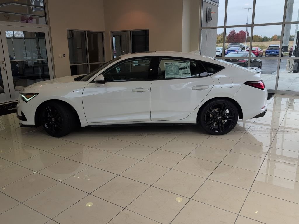 New 2026 Acura Integra A-Spec image 2