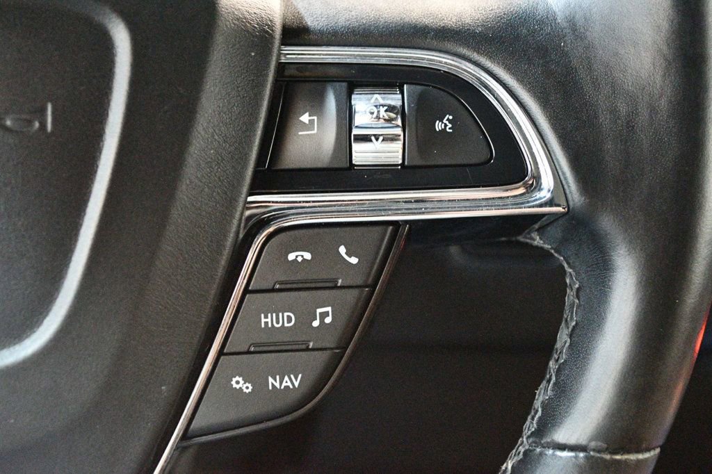 Used 2020 Lincoln Navigator Reserve w/ Luxury Package AWD/4WD image 45