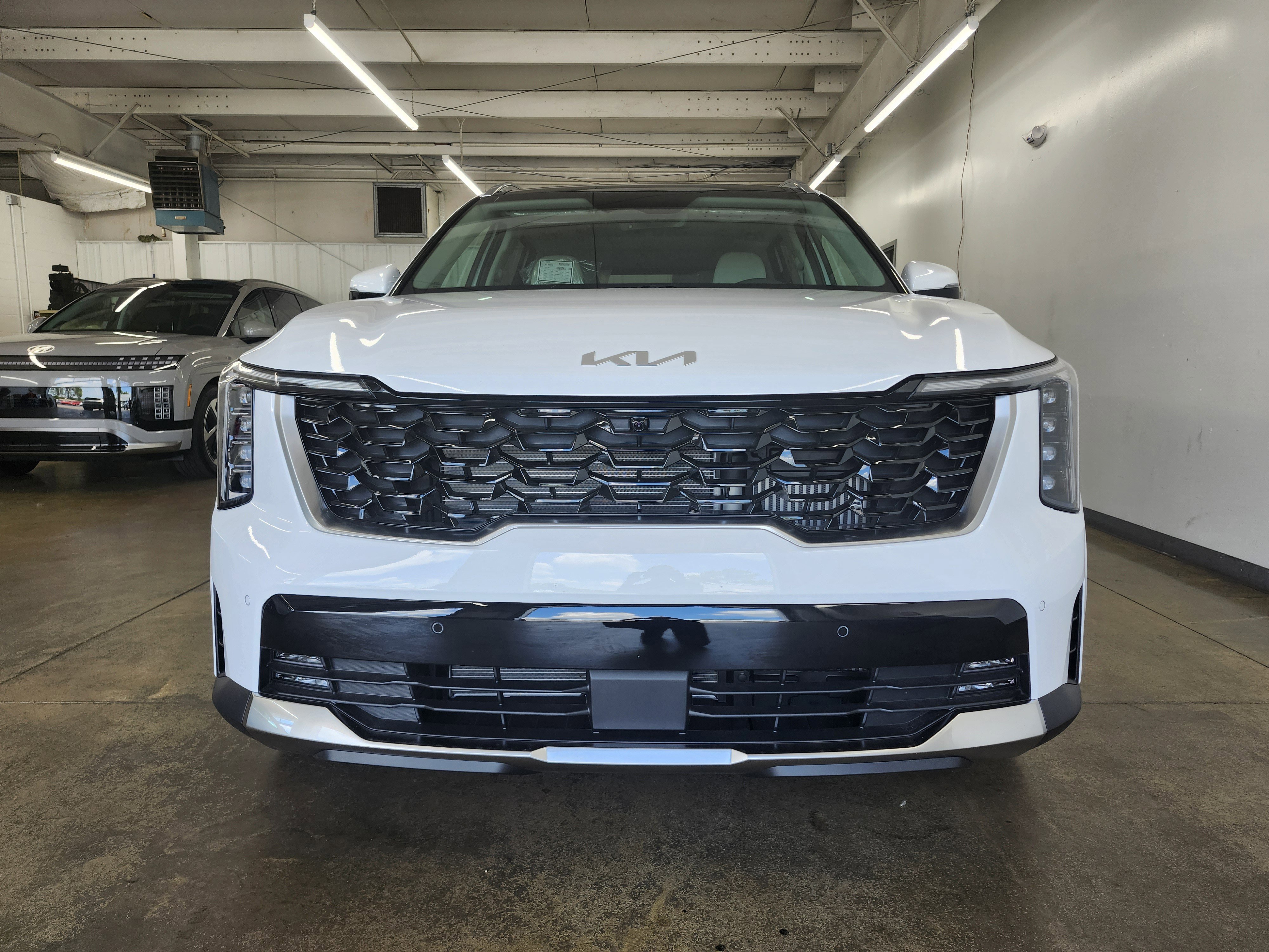 New 2025 Kia Sorento SX image 8