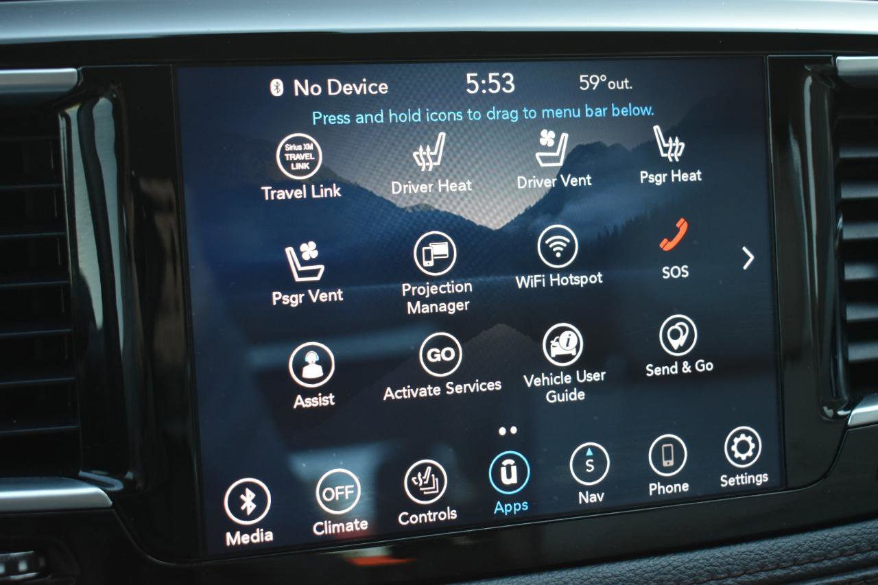 Used 2020 Chrysler Pacifica Limited image 20