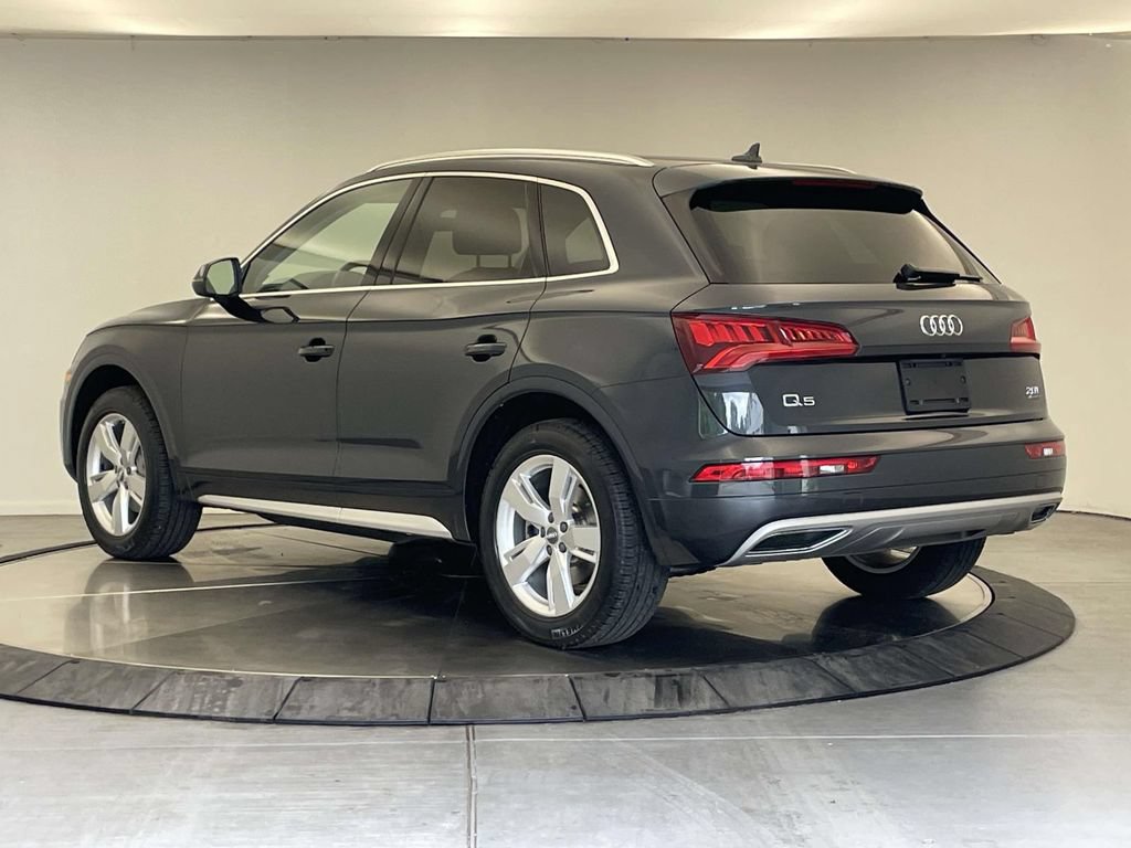 Used 2018 Audi Q5 2.0T Premium Plus w/ Premium Plus Package AWD/4WD image 3