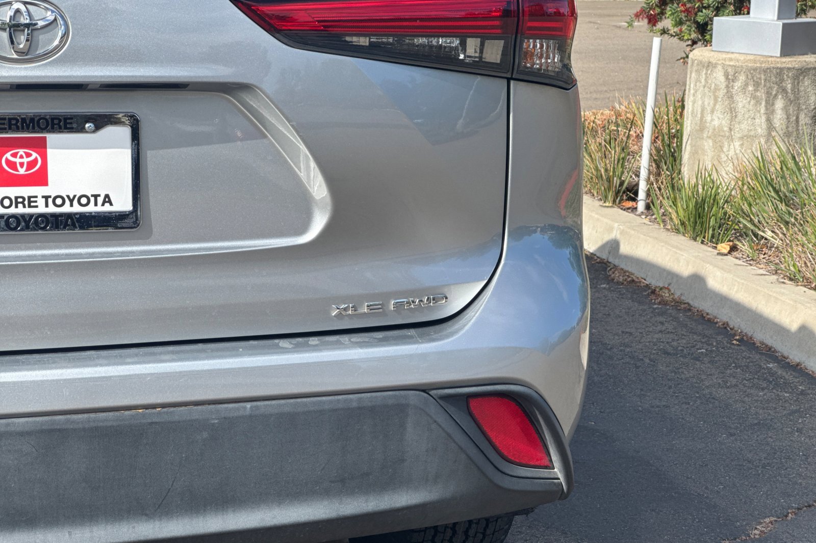 Used 2022 Toyota Highlander XLE image 58