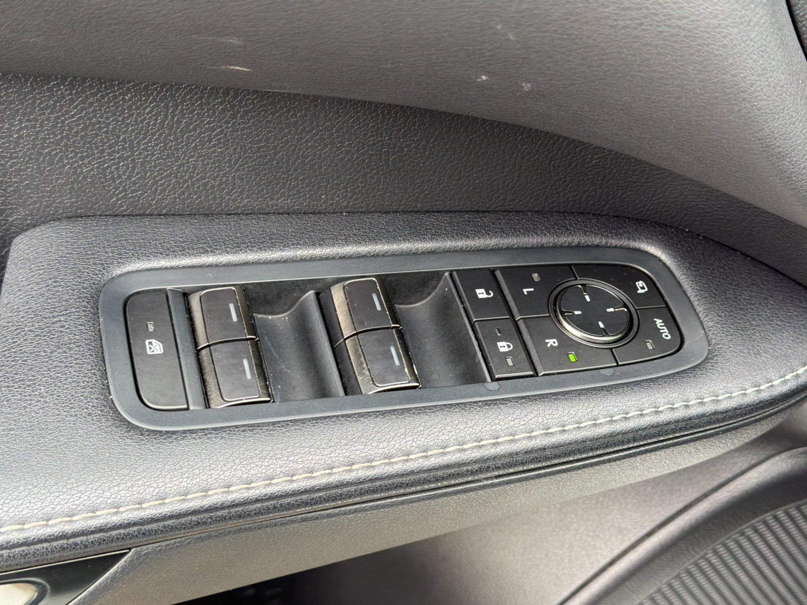Used 2024 Lexus RX 350 FWD w/ Technology Package image 11