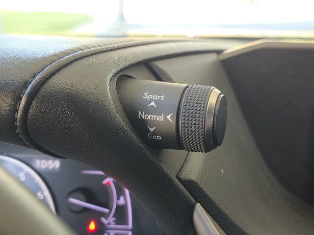 Used 2019 Lexus ES 350 FWD image 26