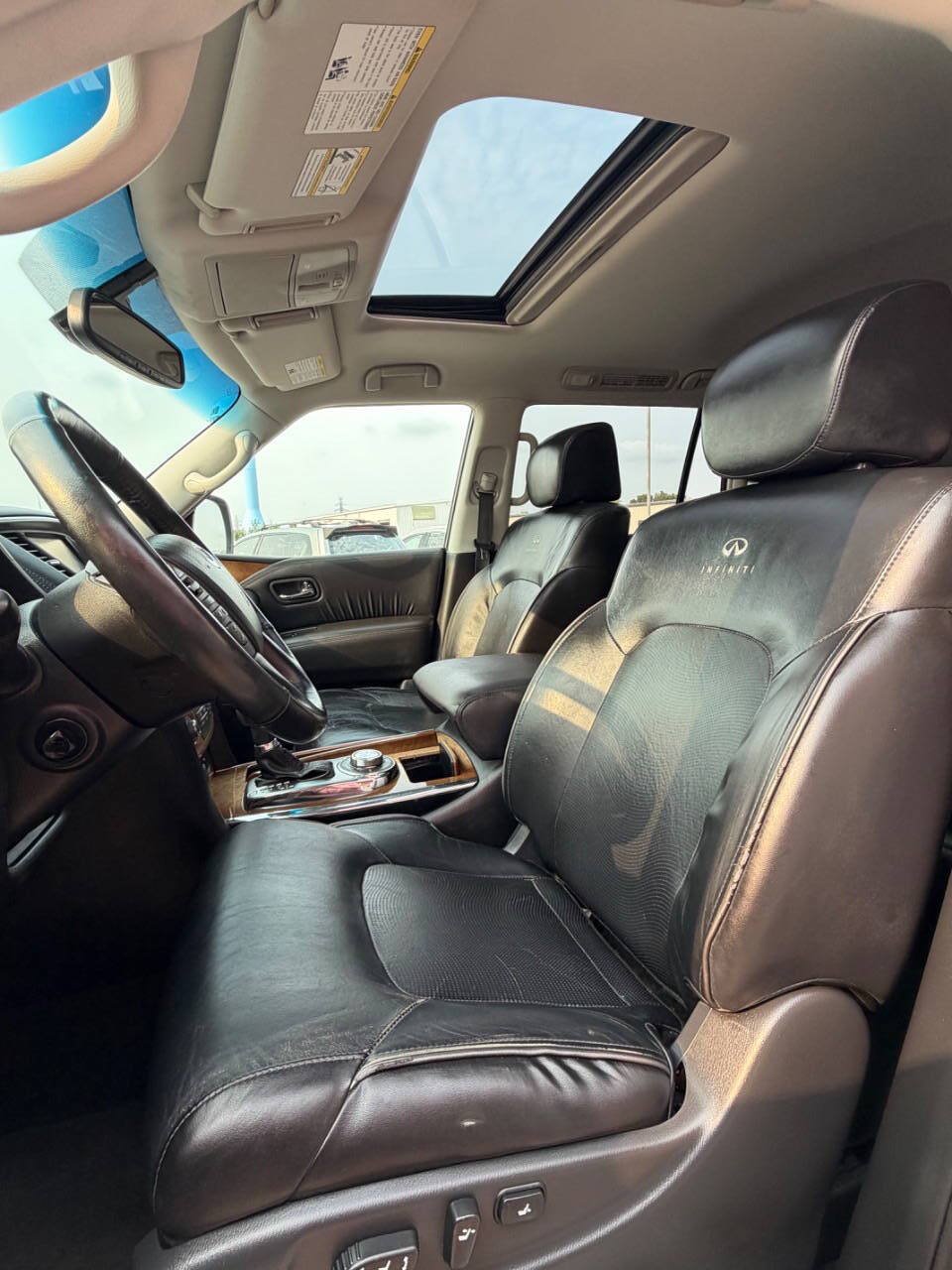 Used 2014 INFINITI QX80 4WD w/ Theater Package image 16