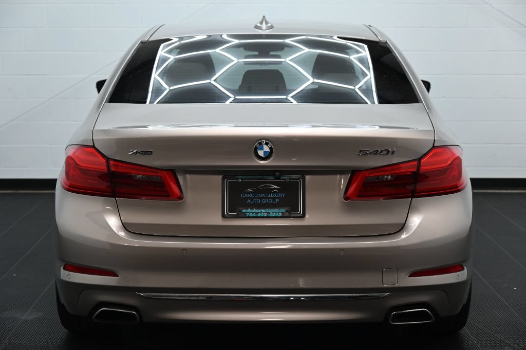 Used 2017 BMW 540i xDrive AWD/4WD image 4