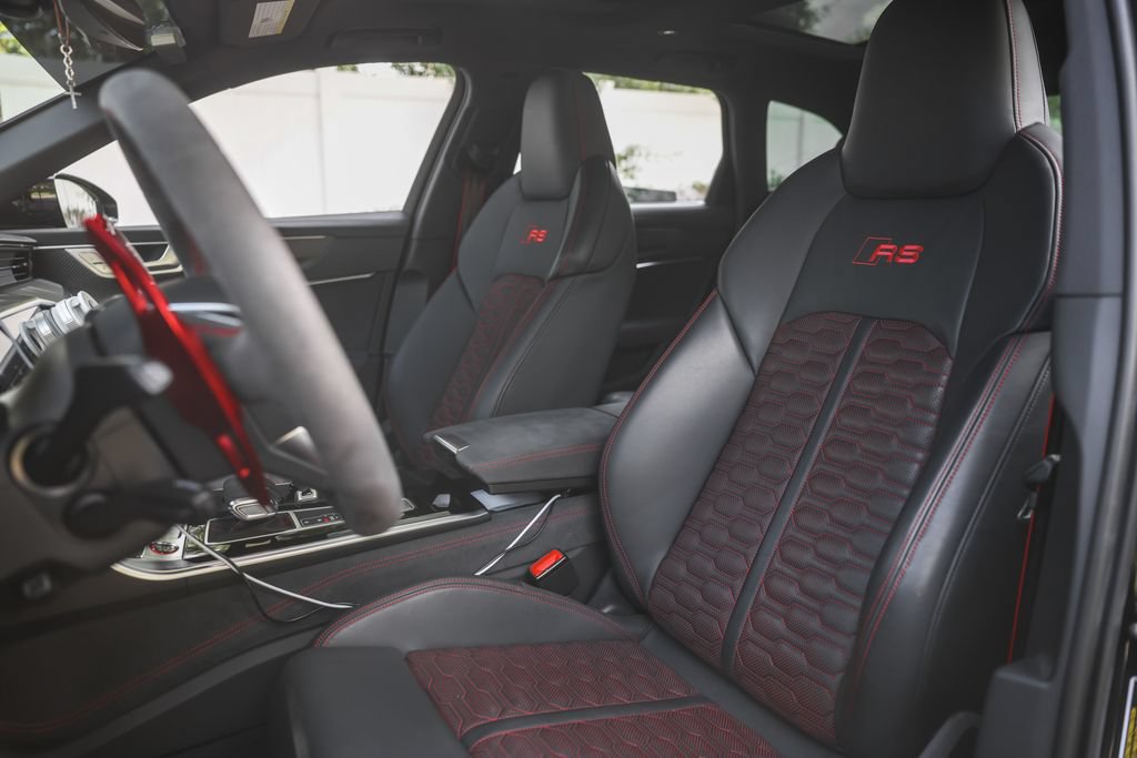 Used 2024 Audi RS 6 performance AWD/4WD image 31