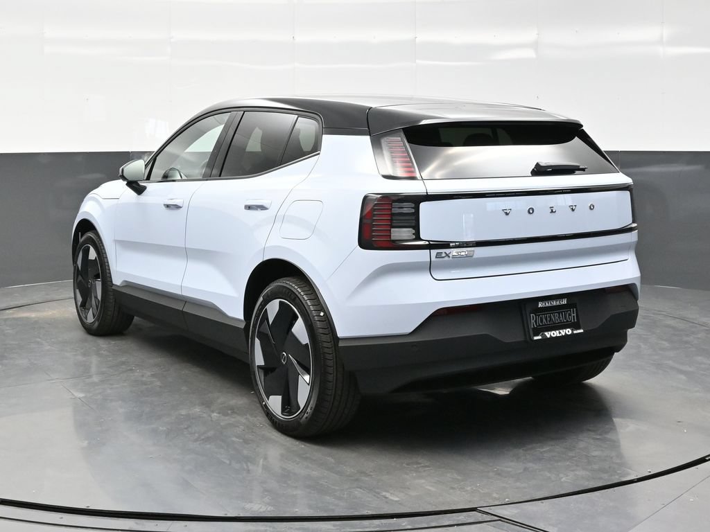 New 2026 Volvo EX30 Plus w/ Climate Package RWD image 5