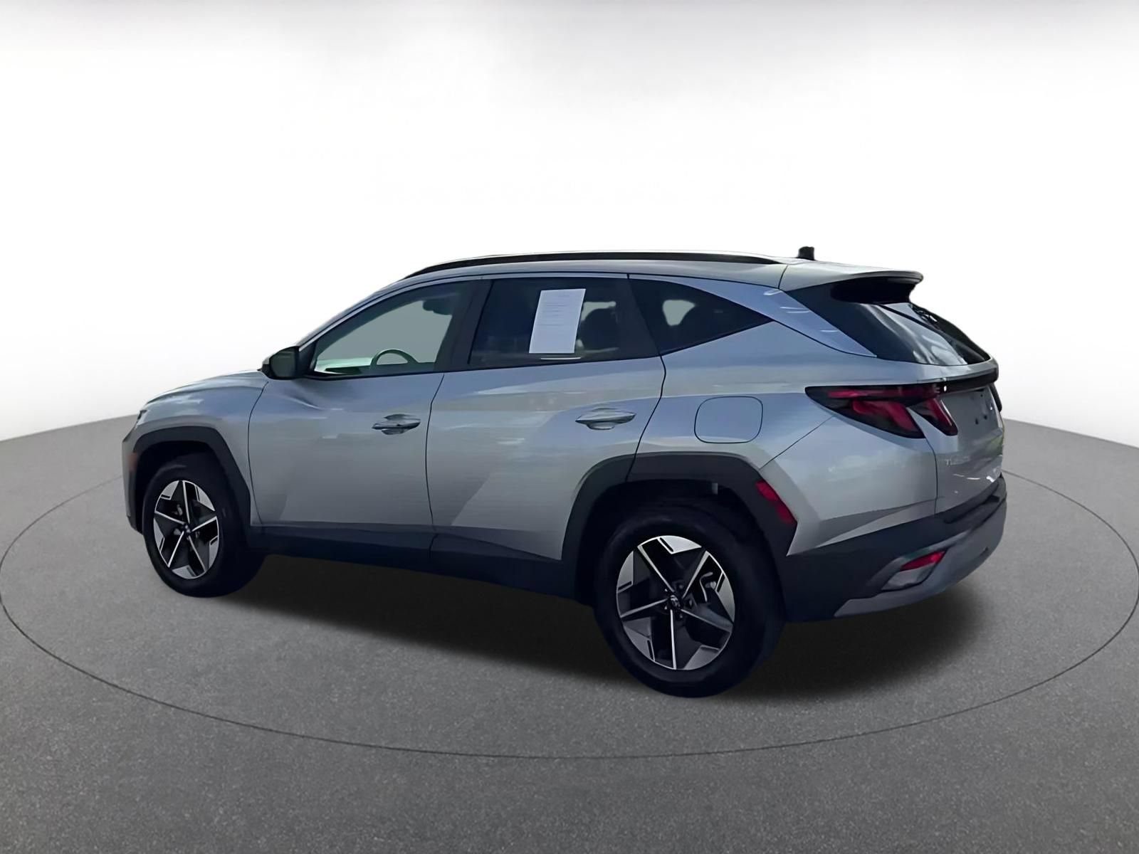 Used 2026 Hyundai Tucson SEL AWD/4WD image 9