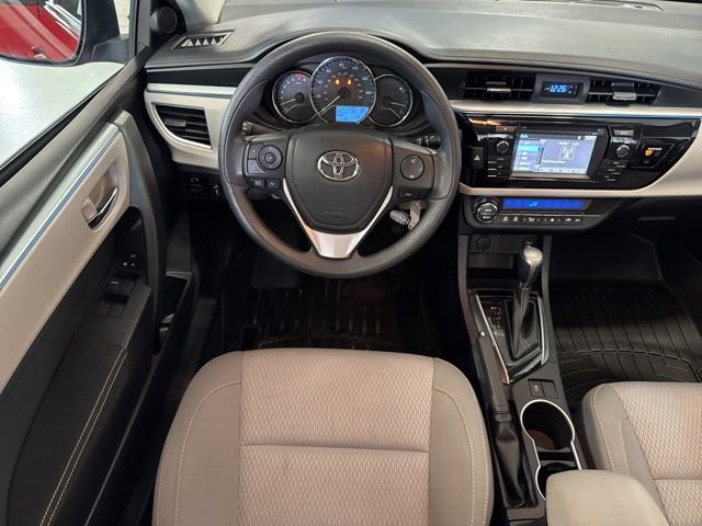 Used 2014 Toyota Corolla LE FWD image 4