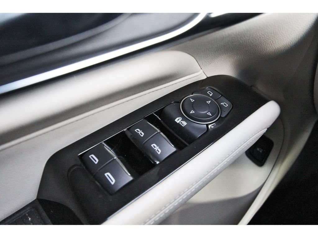 Used 2021 Cadillac CT4 Premium Luxury RWD image 22