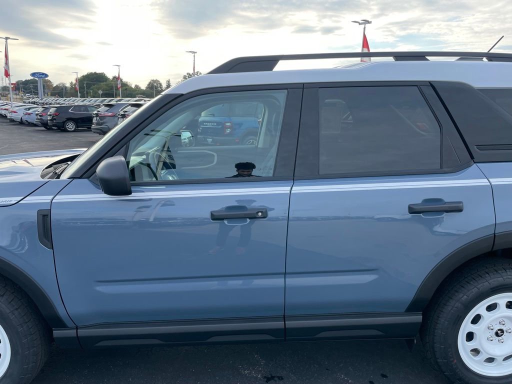 New 2025 Ford Bronco Sport Heritage w/ Convenience Package AWD/4WD image 38