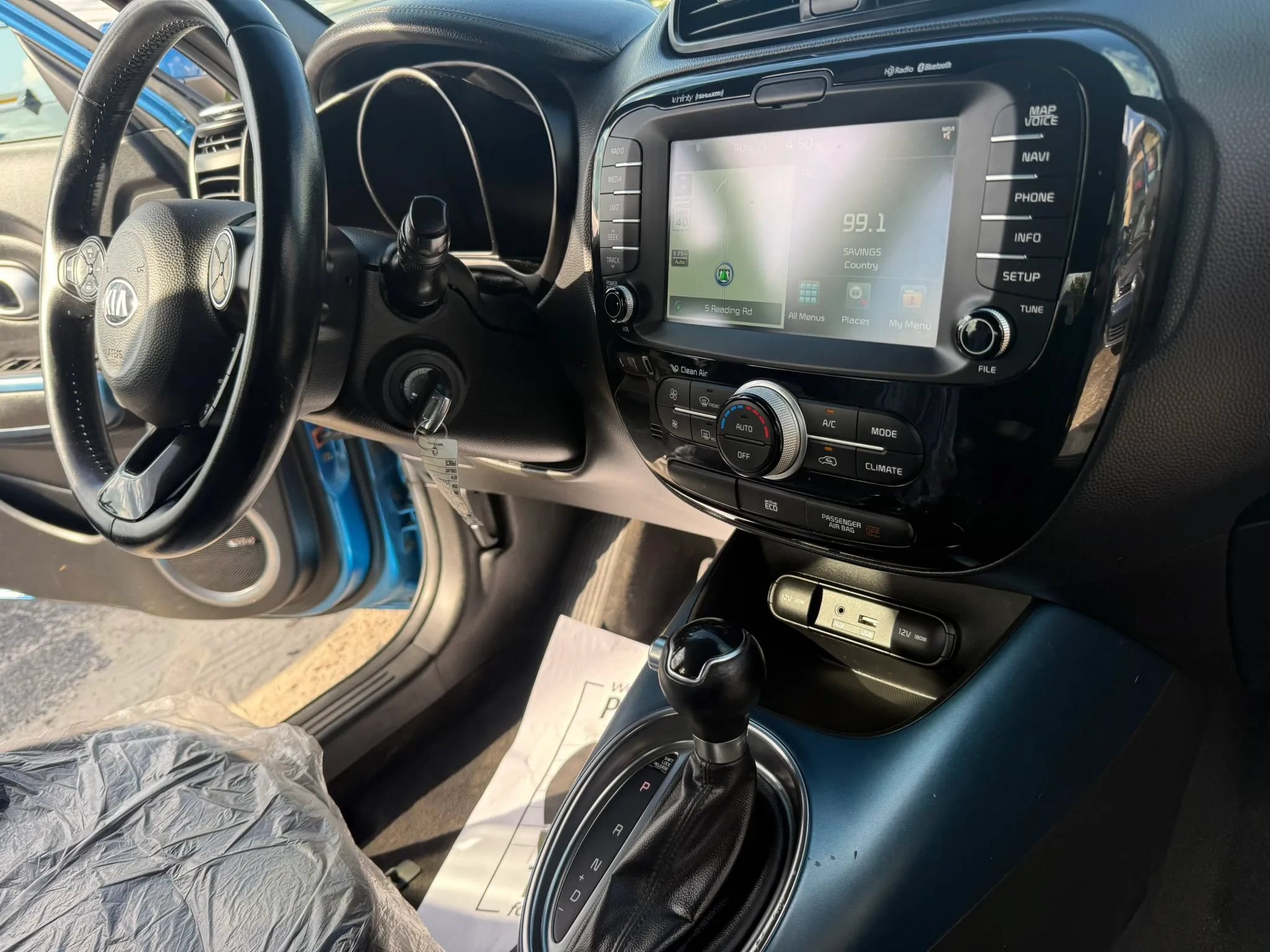 Used 2015 Kia Soul + w/ Audio Package FWD image 24