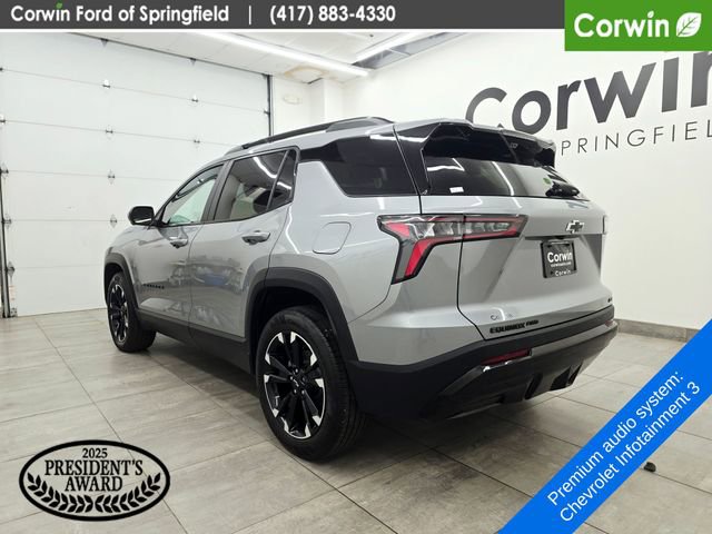 Used 2025 Chevrolet Equinox RS w/ Safety and Technology Package AWD/4WD image 3