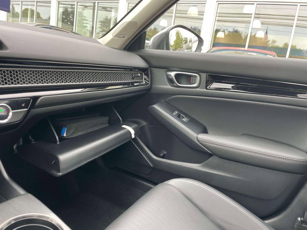 Used 2024 Honda Civic Touring image 33