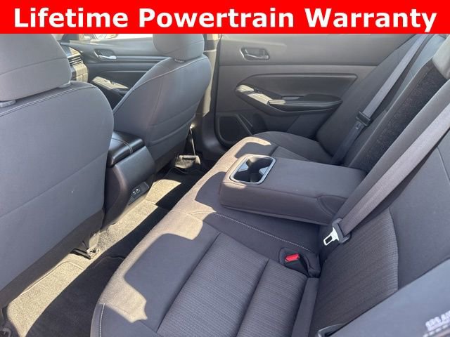 Used 2024 Nissan Altima 2.5 SV image 21