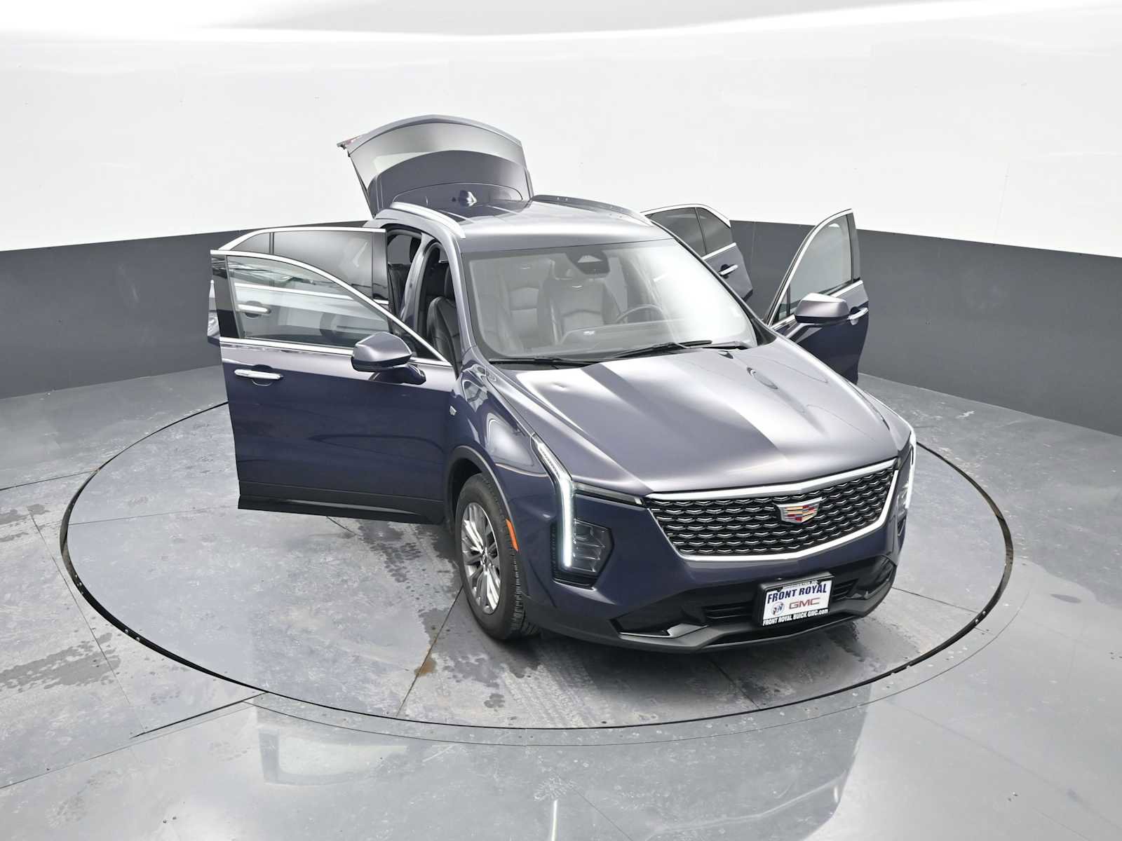 Used 2024 Cadillac XT4 Premium Luxury image 46