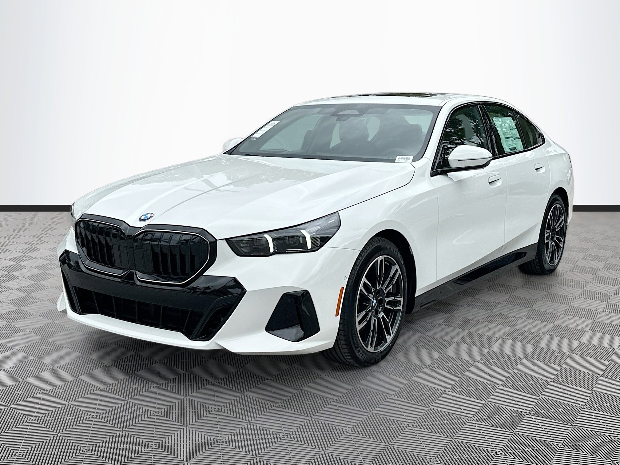 New 2026 BMW 530i 530i w/ M Sport Package image 3