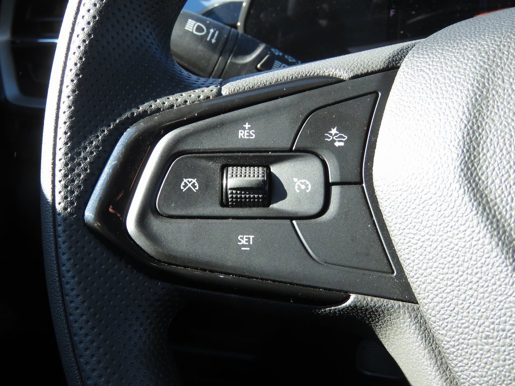 Used 2024 Chevrolet TrailBlazer LT w/ Driver Confidence Package image 22