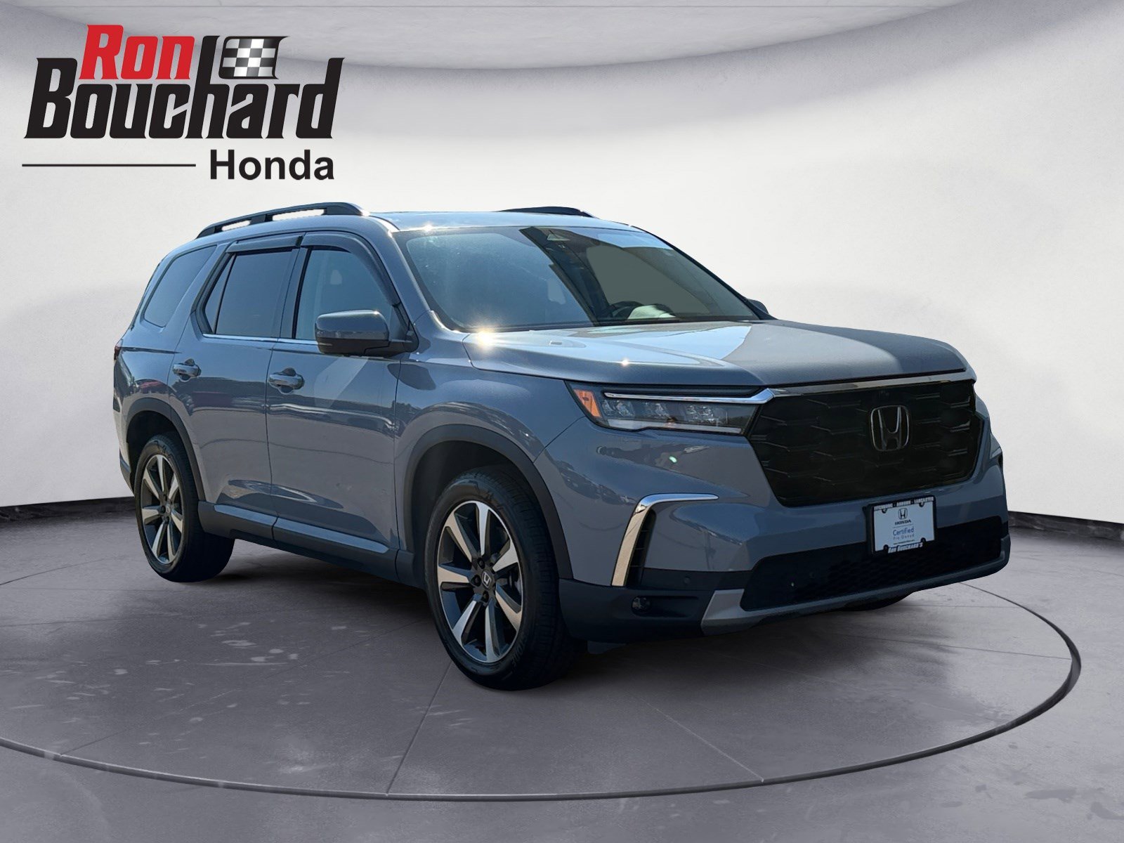 Certified 2024 Honda Pilot Elite image 1