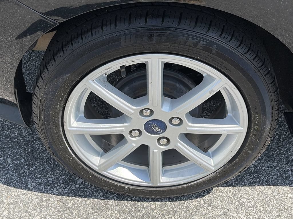 Used 2019 Ford Fiesta SE w/ Equipment Group 201A FWD image 11