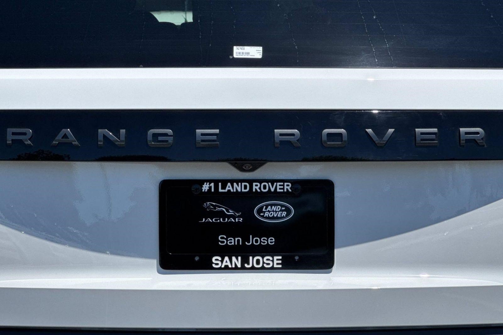 New 2026 Land Rover Range Rover Long Wheelbase SE AWD/4WD image 26