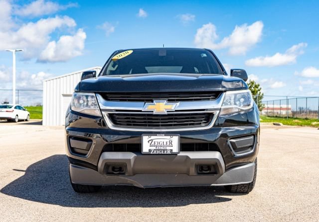 Used 2020 Chevrolet Colorado LT AWD/4WD image 2
