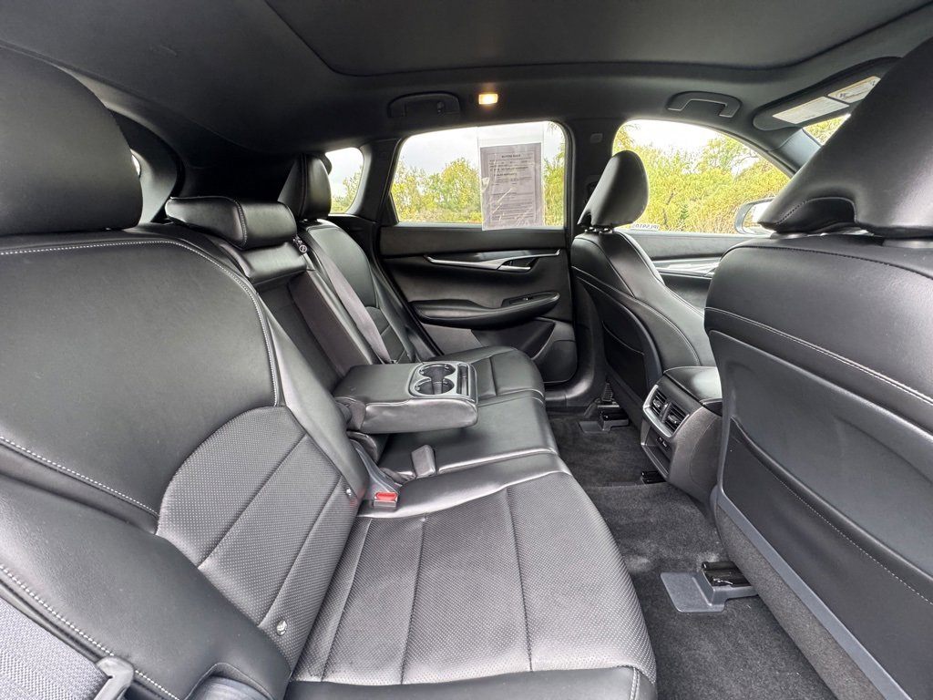 Certified 2025 INFINITI QX50 Sport image 26